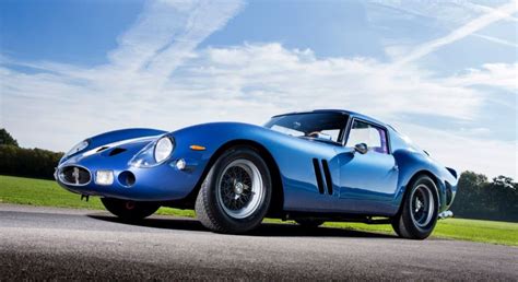 Bugatti veyron super sports $2,400,000. Siapa yang Membuat Ban untuk Mobil Termahal di Dunia ...