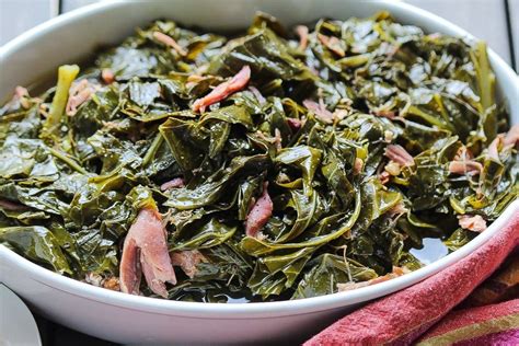 While you can make an easy collard greens recipe by just adding the greens to a saute' pan with some olive oil and cooking until they just begin to tenderize, soul food collard greens require quite some time to braise. Southern Collard Greens with Smoked Turkey | Recipe ...