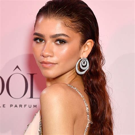 zendaya best makeup looks