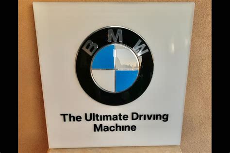 Place Bid Dt Bmw The Ultimate Driving Machine Dealership Sign 33