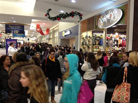 What Time Century 21 Opens On Black Friday - Dartmouth Mall Opens At Midnight For the First Time On Black Friday