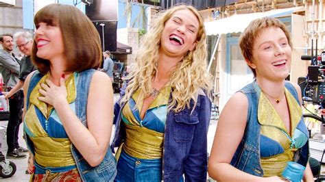 The official universal studios entertainment you wait 20 years for a dad and then three come along at once. Mamma Mia! Here We Go Again · Stream | Streaminganbieter ...