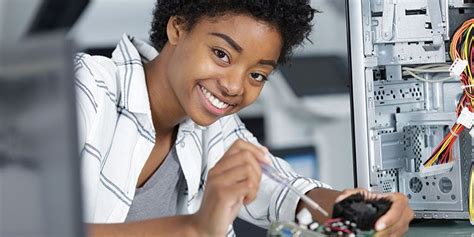 How To Become A Freelance Computer Technician Insureon