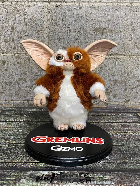 Gremlins Gizmo Mogwai Puppet Prop Display Collectible Custom Etsy