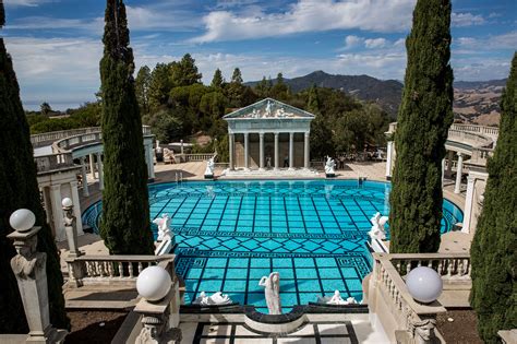 With Hearst Castles Long Closure The Central Coast Town Of San Simeon Is Struggling