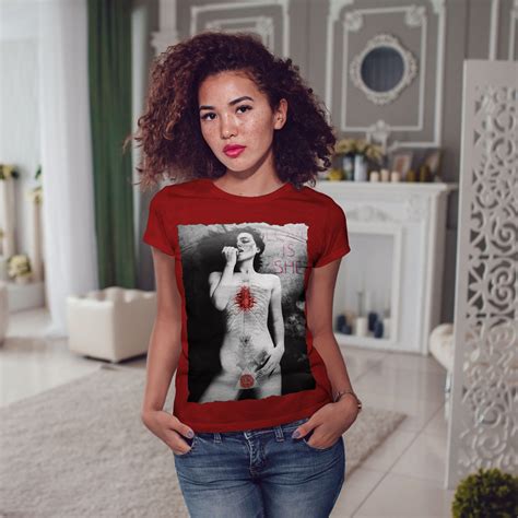 Wellcoda Girl Nude Love She Sexy Womens T Shirt Naked Casual Design Printed Tee Ebay