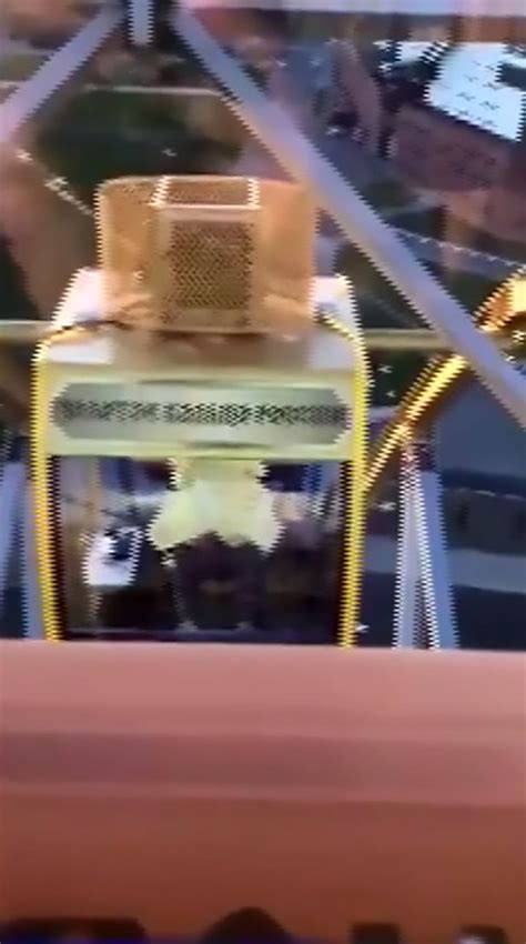 Brazen Couple Caught Having Sex On Giant Ferris Wheel Hundreds Of Feet