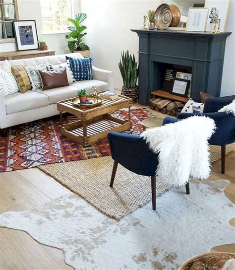 Awesome 25 Amazing Living Room Design With Rug Layering That Will Make