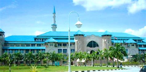 Three of the campuses are. IIUM : International Islamic University Malaysia