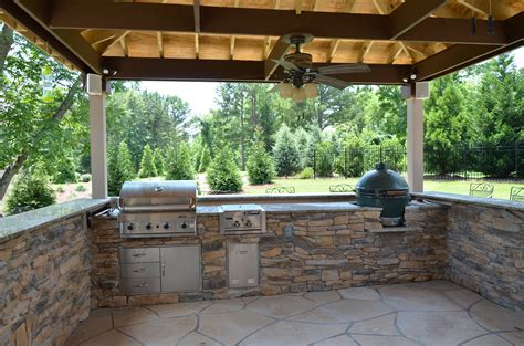 Outdoor Kitchens | The Fireplace Place