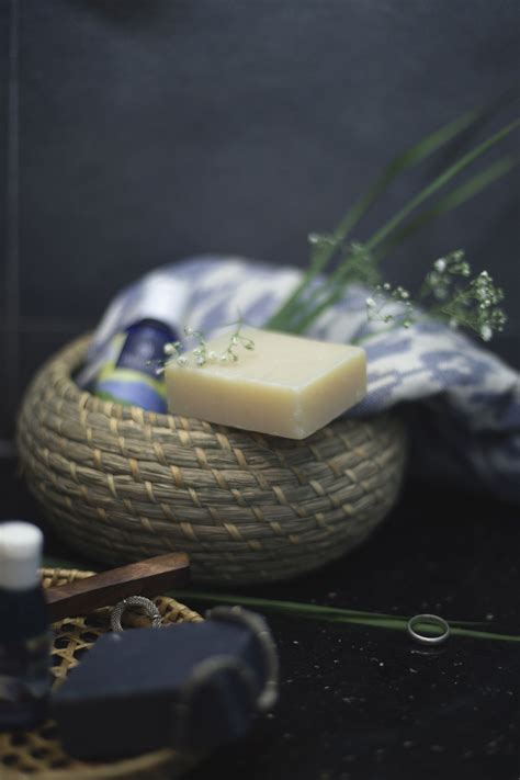 .natural oils (natural moisturizing factor or nmf) of the skin while flushing dirt and impurities out of it. Natural Handmade CHAMOMILE MOISTURIZING SOAP For Dry Skin ...