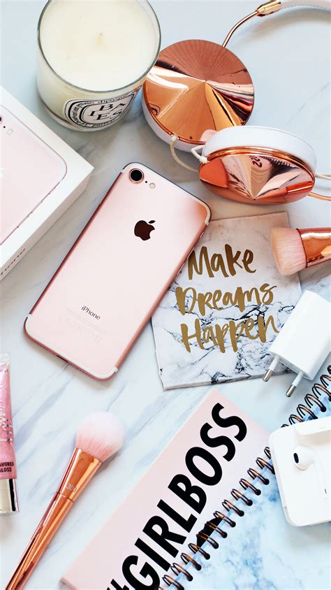 Secondly, you can trade the 500 most popular stocks like apple, tesla, facebook and the most known cryptos like bitcoin, ethereum, bat, commodities like oil, corn or gold and forex 24/7 around the clock and with 0 trading fees on their platform. My New iPhone 7 Rose Gold - Lily Like