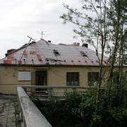 2004 v době od 16:42 do 16:49 hodin (v délce 7 minut) prošla městem litovel větrná smršť. Tornádo 9. června 2004 v Litovli - Město Litovel