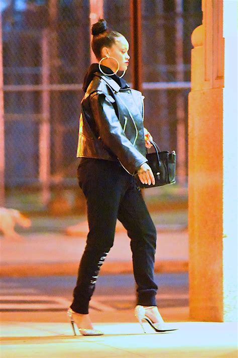 However, i think rihanna advancing the new motion picture oceans 8 she looked astonishing in these photos where she stated: Rihanna - Out in New York 2/2/ 2017