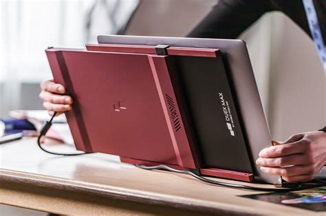 The Duex Max Adds An Extra Screen To Your Laptop For Boosted Wfh