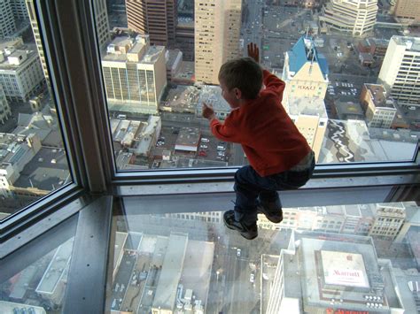 Fear Of Heights Signs Causes Treatment And Tips To Manage