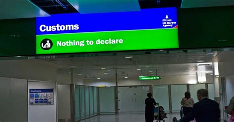 If this is not possible, declare it. Will leaving the EU customs union mean border checks ...