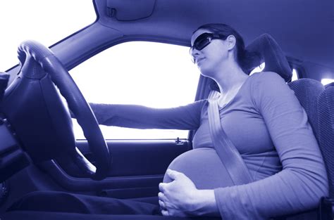 Pregnancy Pregnant Woman Drive A Car The Pulse