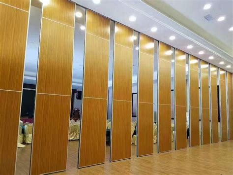 Get these amazing glass partitions installations for your interior residential space and make it look trendy like it never looked before. Decorative Interior Sliding Door Material Office Partition ...