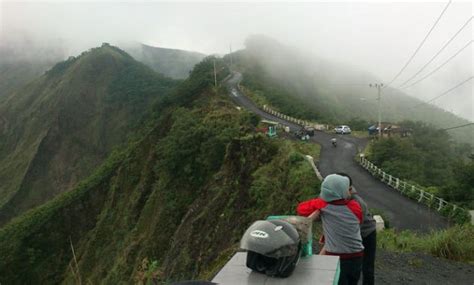 Gunung kelud merupakan gunung kecil yang cukup aktif. Harga Tiket Dan Rute Lokasi Gunung Kelud, Gambar+Sejarah ...