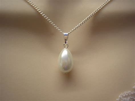 Teardrop Pearl Pendant Necklace On Silver Or Gold Chain Ivory Etsy
