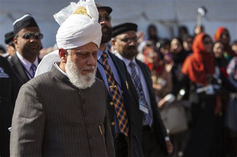 The Ahmadiyya Muslim Communitys ‘pope Visits To Dedicate A Mosque In North Philadelphia The