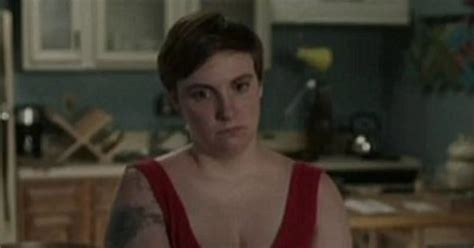 Lena Dunham Strips Completely Naked For Nude Photo Shoot In New Episode Of Girls Irish Mirror