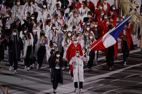 en images jo 2021 revivez la cérémonie d ouverture des jeux olympiques à tokyo sport tours