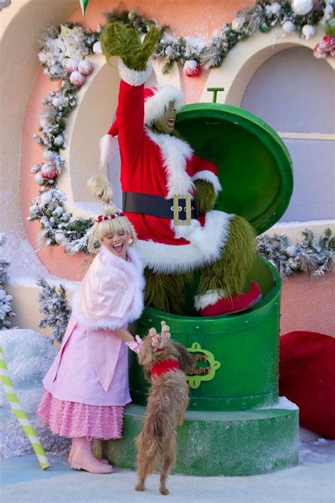 Image Result For Grinch Stole Christmas Parade Float Christmas Parade