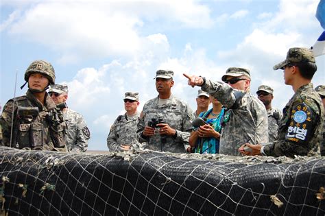 Us Army Pacific Commander Visits Jsa Article The