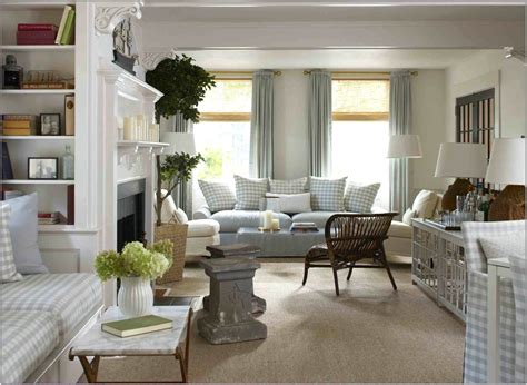 New England Style Living Room Information