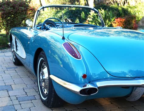 Seller Of Classic Cars 1960 Chevrolet Corvette