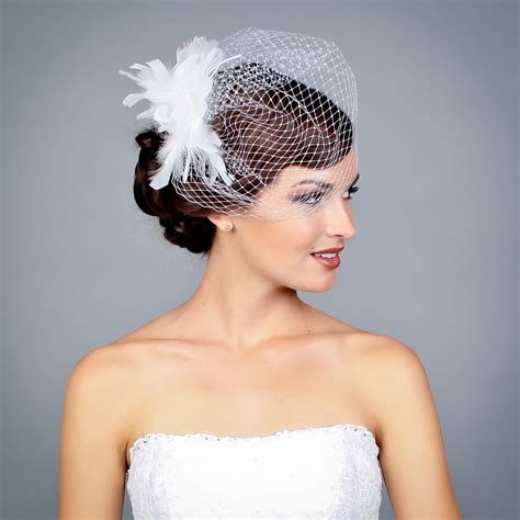 Angle With Monica Fascinator With Images Fascinator Bridal Veil