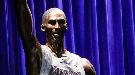 Kobe Bryant Los Angeles Lakers Unveil New Statue In Front Of Home Complex To Commemorate Nba