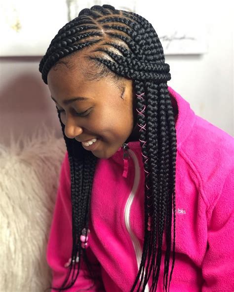 This african hair braiding hairstyle gives your kid's hair an elegant look. 2 layers she don't like to sit long🔥🔥💪🏽 KID CLIENTS ARE BOMB ️ ️ SWIPE LEFT ️ ️ SW… | African ...