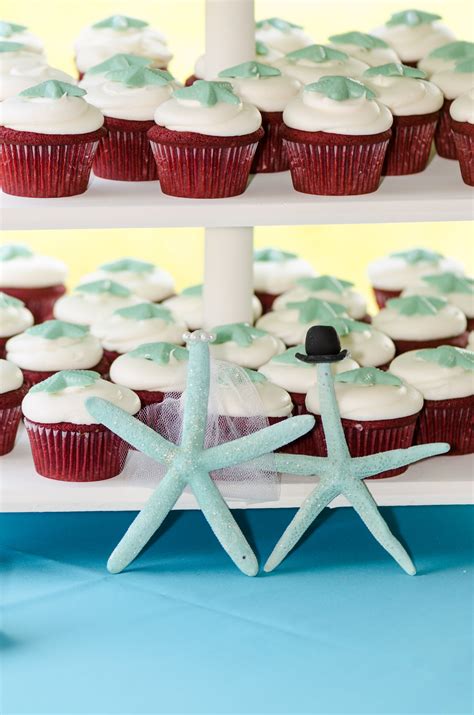 Cupcakes For Dessert And Blue Starfish Bride And Groom