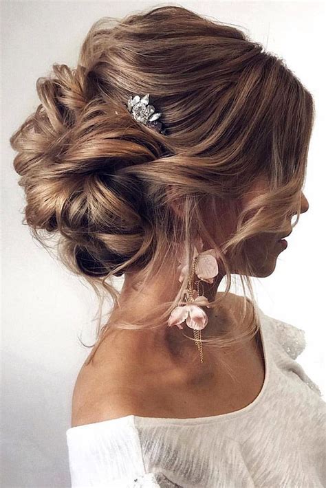 Half up half down wedding hairstyles. Elegant Updo Hairstyles 2019 - Wedding Hair Designs