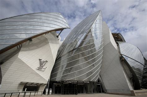Frank Gehrys Paris Museum Fondation Louis Vuitton Paul Smith
