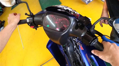 Installed on lx125ie.the height is about chin level when you sit down, so you can get down for a bit to protect yourself from the the price is reasonable and cheaper than oem product.【how was it actually us. Yamaha 125zr carb rxz rpm 12 - YouTube