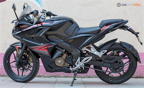 Pulsar tyres size 80/100 r17, 110/80 r17, 130/70 r17 etc. assessment review: Bajaj Pulsar RS two hundred vs TVS ...