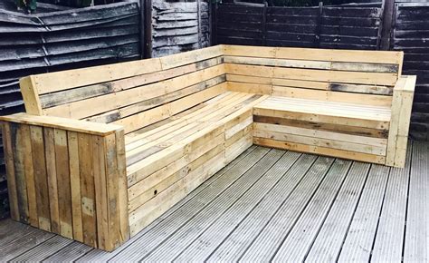 15 Pallet Garden Sofa Stage 5 All Built Just Sanding And Weather