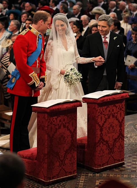 Prince William And Kate Middleton Wedding Pictures Popsugar Celebrity