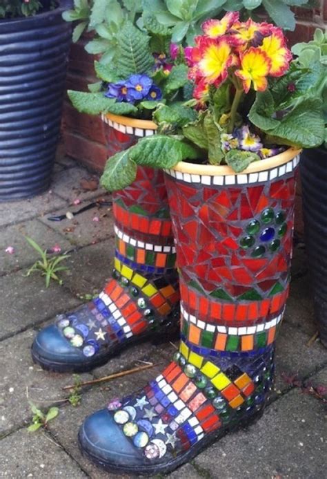 15 Absolutely Stunning Diy Mosaic Projects For Your Garden The Art In