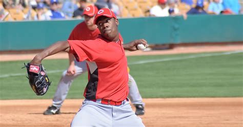 How Aroldis Chapman Threw The Fastest Pitch Ever Huffpost