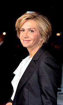 As expected, conservative incumbent valérie pécresse is well ahead with about 36% of the vote, while a whopping five other candidates look set to clear the 10% hurdle to qualify for the second round. Valérie Pécresse - Wikipedia