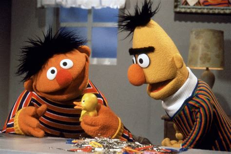 Sesame Street Bert E Ernie Sono Una Coppia Gay Dice Lo Sceneggiatore