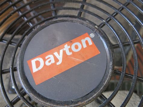 Dayton Industrial Fan Model 2ly97b Diameter 28
