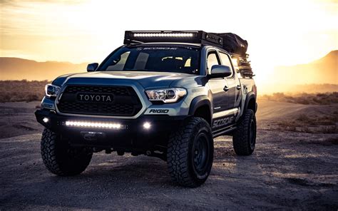 Toyota Suv Wallpapers Wallpaper Cave