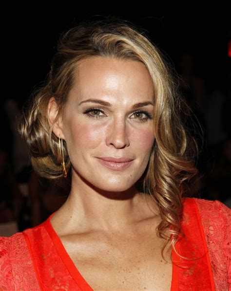 picture of molly sims