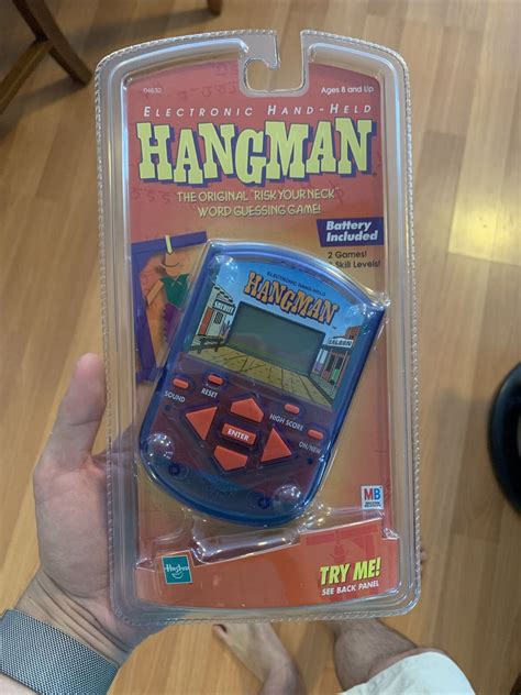Vintage 1999 Hangman Electronic Hand Held Game Hasbro Milton Bradley